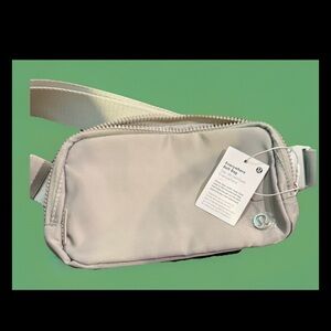 Lululemon Athletica Cream Belt Bag